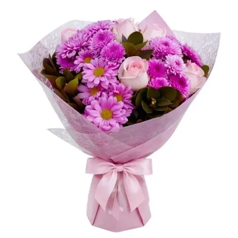 Buquê De Flores Em Tons Rosados